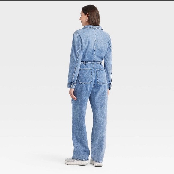 💕Universal Thread Blue Denim Jumpsuit size 8 - Picture 2 of 7